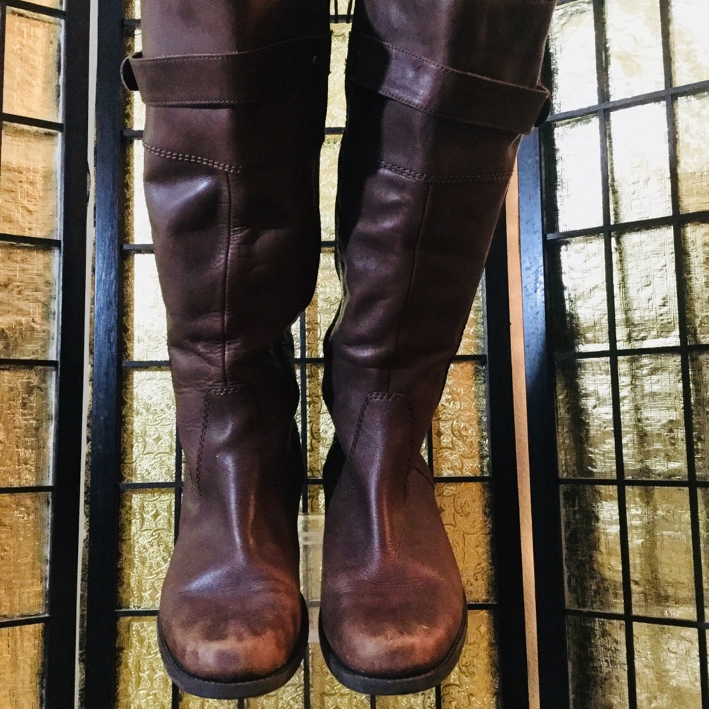 St John’s Bay Distressed Leather Boots
